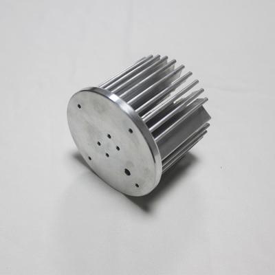 Cina Dissipatore di calore forgiato freddo di Pin Fin Type Aluminum Alloy per area e forma di dissipazione di calore in vendita