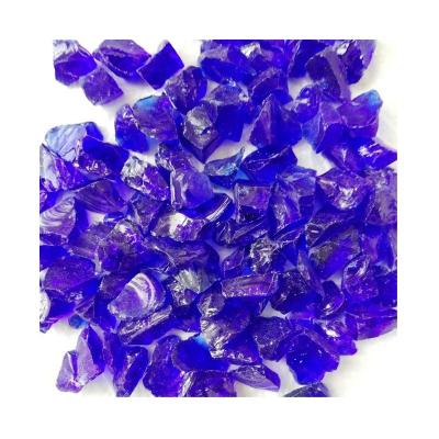 China Decoration Colorful Crushed Glass Chips For Garden Landscaping for sale