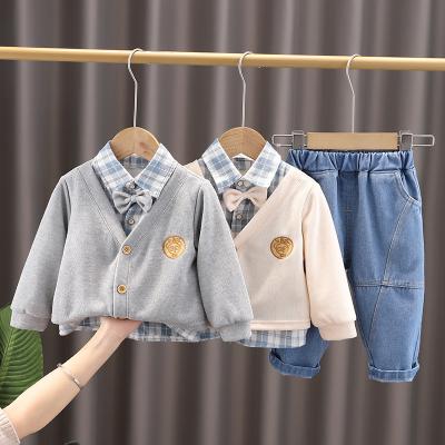 China Anti-static boy clothing set high quality winter clothing jacket plaid shirt bow tie preppy kids clothing baby boy clothing two piece set for sale