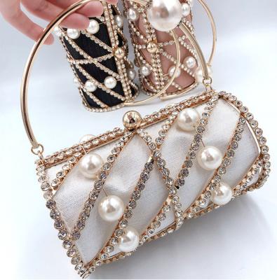 China 2023 Trendy Hollow Out Metallic Evening Diamond Bucket Bags Ladies Dinner Fashion Handbags And Cage Purses for sale