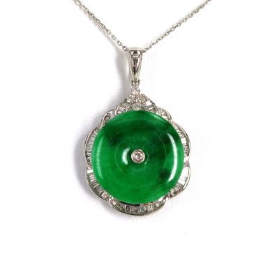 China High Quallity wholesale 18k White Gold Plated Jewelry Necklaces Inlaid Emerald Green Donut Pendant for sale