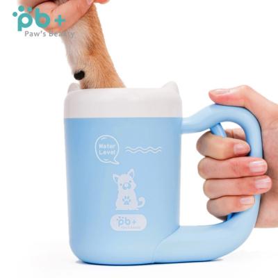 China 2019 Fashion Low Price Portable Dog Paw Cleaner Stocked Cup for sale