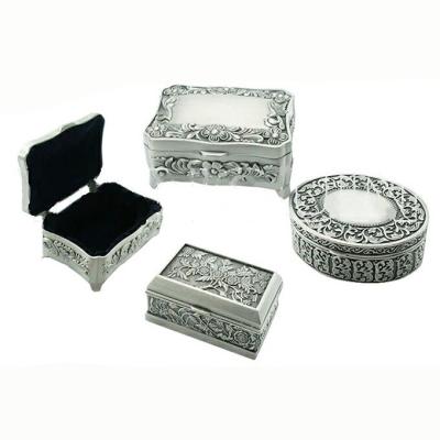 China Custom high end zinc alloy metal jewelry box manufacturer. Present box for sale