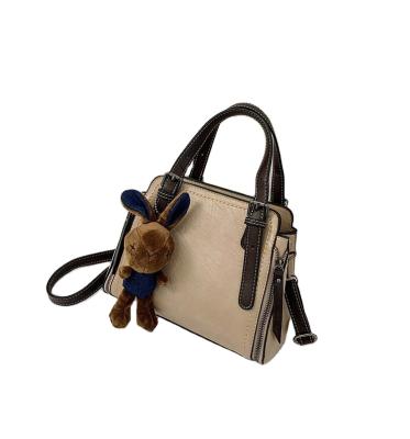 China Fasion 2020 Latest Fashion Ladies Handbags Women Handbag Rabbit Animal Decoration High Quality Shoulder Bag for sale