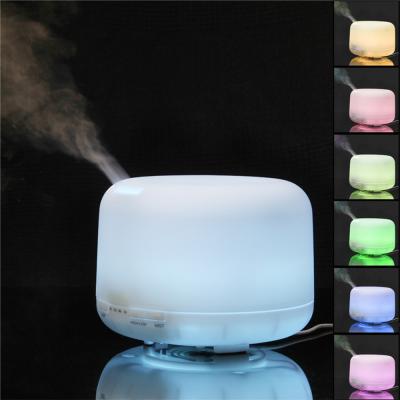 China 7 Color Changing LED Light 550ml Ultrasonic Air Humidifier Aromatherapy Essential Oil Aroma Diffuser Color Changing for sale