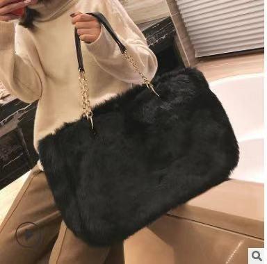 China Genuine Pink Dress Ladies Faux Fur Tote Bag Women Large Clutch Bags for sale