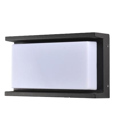 China Hot Sale 12W Polycarbonate LED Cheapest Nice Design Outdoor Wall Lighting For Room Body PC Aluminum Cover Outside Bulkhead Lamp for sale