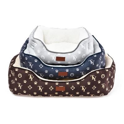 China Newest Fashion Design Breathable Paw Printed Fabric Plush Custom Private Label Dog Bed for sale