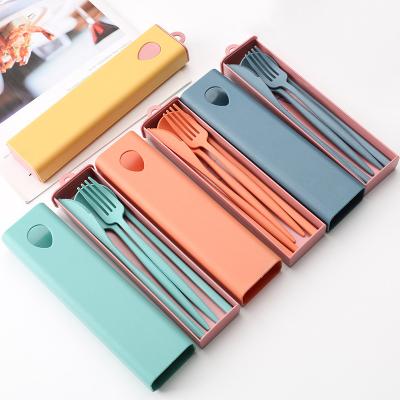 China 2021 newcomer travel portable cutlery knife spoon fork chopsticks wheat fiber straw high quality eco viable cutlery set for home for sale