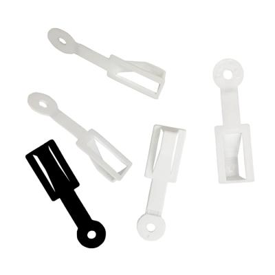 China CLASSIC Plastic White Color Clothes Connector Hanging Hook For Garment Shops And Clothing Stores for sale