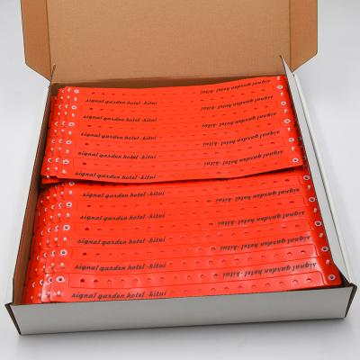 China Museum Display DUBAND Disposable One-Time-Use Plastic Wristbands With Snap For Events And Party for sale