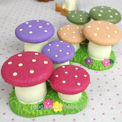 China Small Colorful China Mushroom Miniature Ornament for Dollhouse Decor Fairy Garden for sale