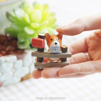 China Cartoon resin cartoon CORGI garden ornaments garden mini flower pot decoration for sale