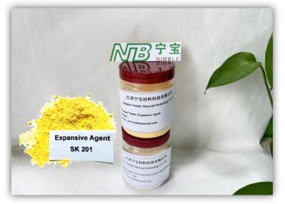 China Odorless Water Soluble Concrete Expansion Agent With 1.2 G/Cm3 Density for sale