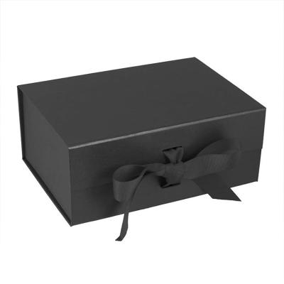 China Recyclable Wholesale Black Magnetic Foldable Luxury Rigid Packaging Ribbon Large Thank You Birthdays Gift Box for sale