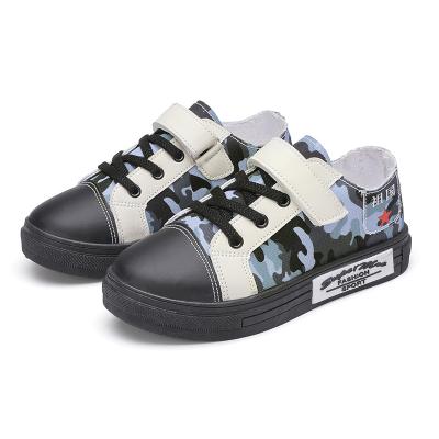 China Soft Promotional Goods Using Kids Wearproof Canvas Shoes Comfortable Fashionable Designer for sale