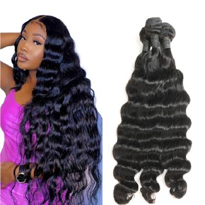 China Factory Wholesale DEEP LOOSE 9A 10A Grade Cuticle Aligned Brazilian Loose Wave Virgin Hair Deep Wave Bundles With Closure for sale