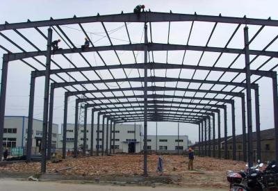 China Steel Prefabricated Warehouse Building With Rock Wool Roof And Wall Panel zu verkaufen