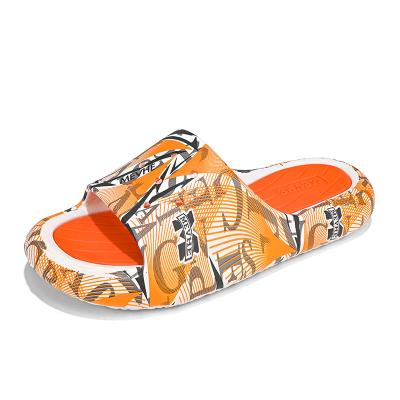 China New 2023 fashion trend factory price high quality couple paste striping stepping poop sense color printing light fashion large size flip flops for sale