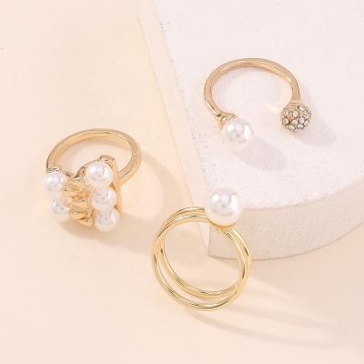 China Wholesale Exquisite Women's Appearance Fashion Accessories Baroque Pearl Gold Rings 3 PCs One Jewelry Set for sale