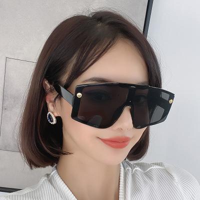 China New Oversized UV400 Lmamba Sunglasses Wholesale Fashionable Retro Steampunk Sun Glass Sunglasses Women 2022 for sale