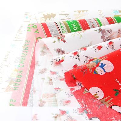 China Christmas Design Recyclable Customized Gift Wrapping Tissue Paper 17gsm for sale