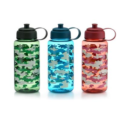 China Sustainable Popular Real New Design Glass Water Bottle Borosilicate for sale