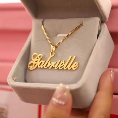 Chine Stainless Steel European and American Border Hot Selling Name Necklace Girls CLASSIC Custom Jewelry à vendre