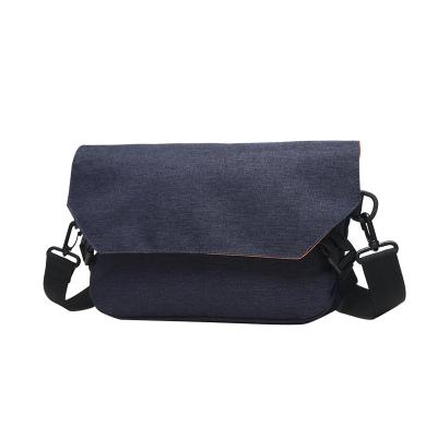 China Fashion 2111 2021 Fashion Messenger Bag Canvas Belt Casual Waterproof Running Cross - Body Shoulder Waist Bags For Men for sale