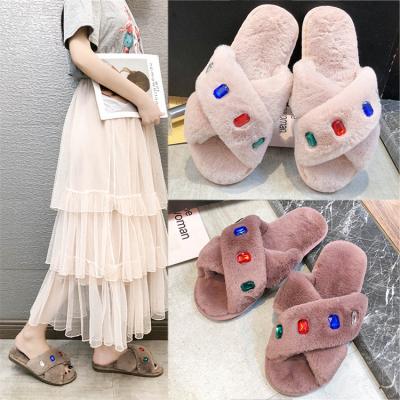 China Winter Lightweight Lightweight Open Toe Home Slippers Hairy Open Toe Bedroom Shoes Gem Design Slippers Shoe Size for sale