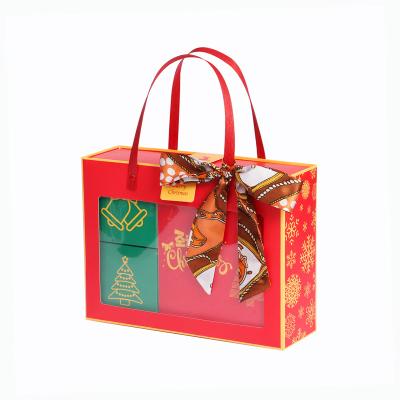 China New Christmas Portable Gift Box Materials Recycled Christmas Packaging Paperboards Is High End Gift Box Wholesale Apple Box for sale