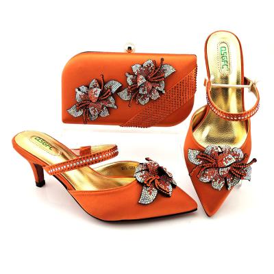 China Lady Shoes 2021 Elegant Deodorization Italy Design High Heel Women's High Heel Pump Shoes With Handbag for sale