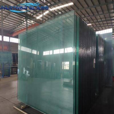 China Manufacturer of minimalist 3mm 4mm 5mm 6mm 8mm 10mm 12mm thick transparent construction clear float glass for sale