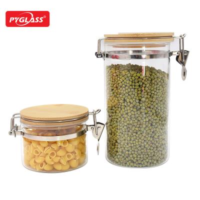 China New Trend Kitchen Sustainable Glass Jar Food Storage Glass Jar With Lid for sale