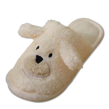 China New design warm winter style for men and women indoor non-slip slippers cartoon bear slippers warm plush slides for sale