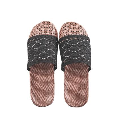 China Ancient Fashion Trend Restoration Ways And Trendy Flat Sandals Made Of Rattan Grass for sale