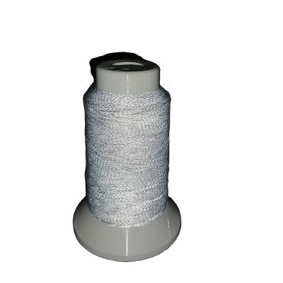 China Popular Paracord High Brightness Shine In The Dark Reflective Embroidery Sewing Thread for sale