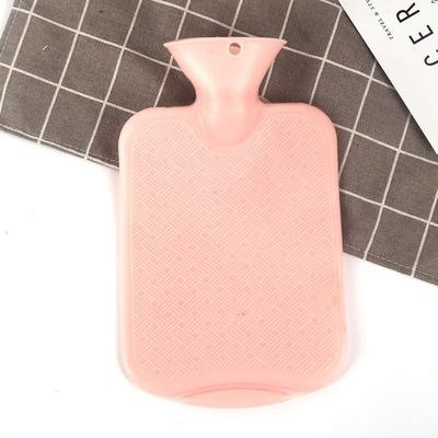 China Hot Sale 2022 Winter Popular Safety Warmer Riot Proof Thickened Tasteless Water Injection Hand PVC Tasteless Hot Water Bag for sale