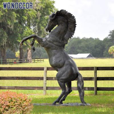 China Large China Wondecor Casting Garden Outside Horse Bronze Standing Sculpture For Sale for sale