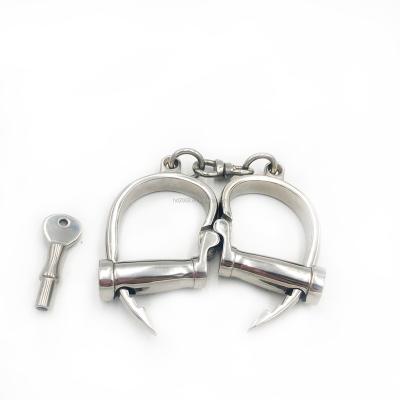 China Stainless steel Factory supply of the popular  BDSM handcuffs for couples for sexual control and restraint in intimate relationships for sale