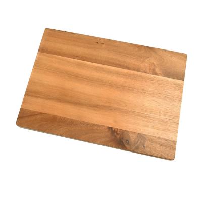 China Sustainable Kitchen Customized Natural Acacia Shaped Wood Butcher Block for sale