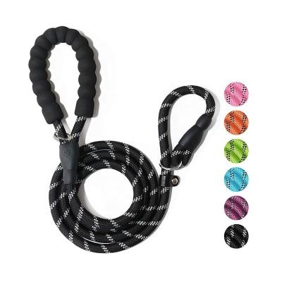 China Reflective Premium Padded Dog Leash Slip Resistant Padded Dog Leash Braided Rope Dog Leash And Collar for sale