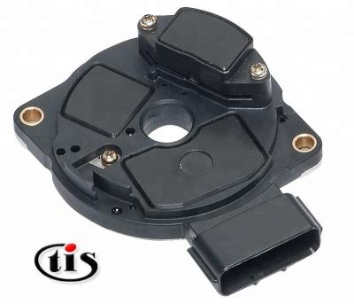 China New J954 Ignition Control Crank Angle Sensor For Mitsubishi Standard Size for sale