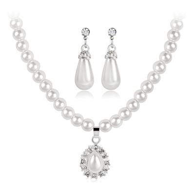 China Fashionable Two Piece Drop Water Drop New Pearl Jewelry Set Bridal Necklace Earring Sets For Women for sale