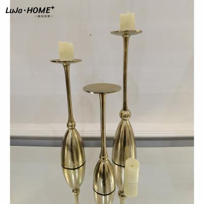 China Nordic Modern Home Decoration Table Candle Holder Gold Candlestick Holder Set Of 3 With Pillar Stand For Wedding Candelabra for sale