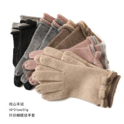 China Simply 2021 autumn and winter bowknot knitted winter plain luxury women's mittens goat cashmere gloves for sale