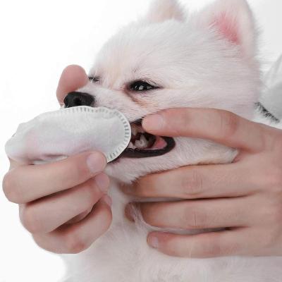 China Viable Eliminate Bad Breath Handy for Pet Oral Hygiene Pet Mouth Teeth Cleaner Whitening Finger Wipes for sale