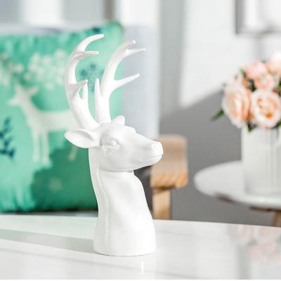 China European Creative White Ceramic Animal Statue Elk Statue Porcelain Decoration Christmas Home Gifts for sale