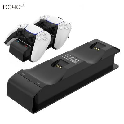 China Dual Radio Mount Ps5 Game Controller Game Controller Charger Stand Fast Charging Dock Charging Station For Sony Playstation 5 for sale