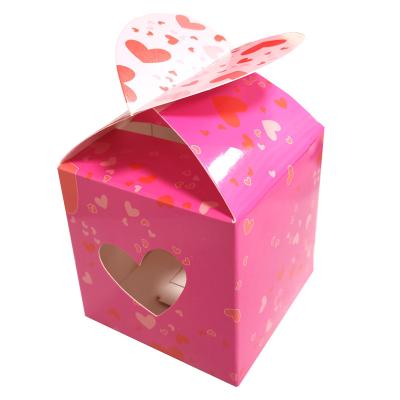 China Small Recycled Wedding Materials Favor Boxes For Heart Shaped Candy Paper Craft Gift Box For Chocolate Candy for sale